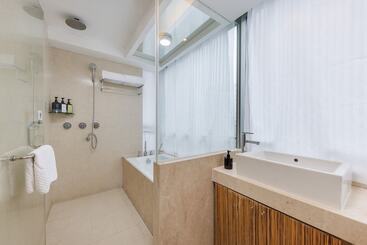 Sunflower Hotel & Residence, Shenzhen