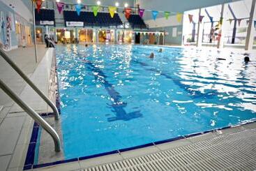 هتل The Olympic Lodge