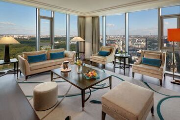 هتل Waldorf Astoria Berlin
