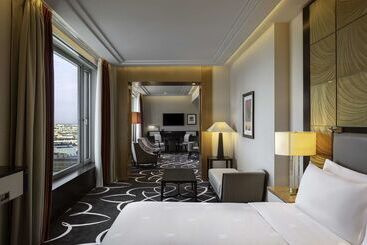 هتل Waldorf Astoria Berlin