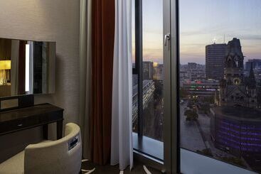 هتل Waldorf Astoria Berlin