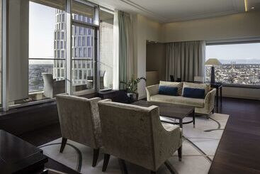 هتل Waldorf Astoria Berlin
