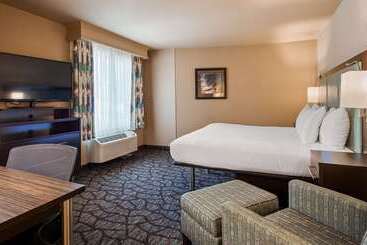 فندق على الطريق Best Western Plus Oceanside Palms