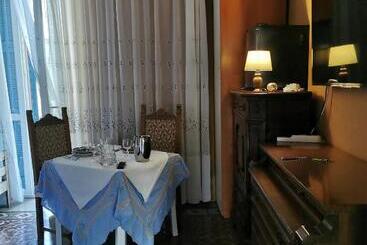 Albisola Bed And Breakfast