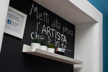 B&b Arts And Music