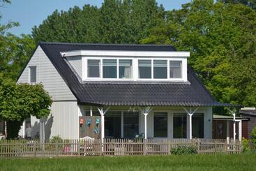 Bed & Breakfast Boszicht Leeuwarden