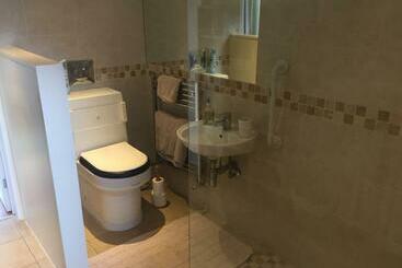 Clinton S Green B&b