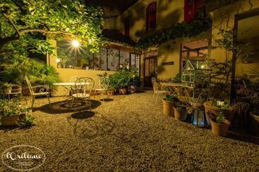 تختخواب و صبحانه Chambres D Hôtes L Oréliane En Provence Spa Bien être