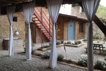 هتل Agriturismo Conte Brunello