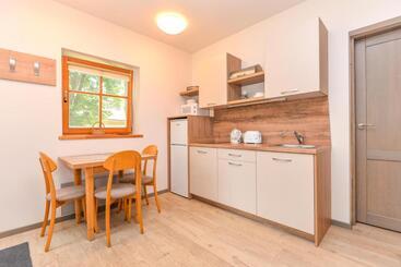 پانسیون Apartamentai Geliu Vila