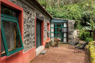 پانسیون Casa Do Populo