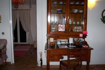 پانسیون Guest House Arancia145