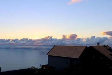 پانسیون Madeira Native Motion Guest House