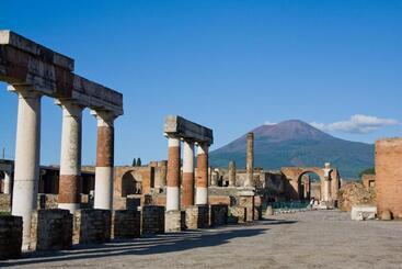تختخواب و صبحانه Al Vecchio Cellaio Historical Guest House