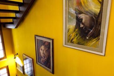 تختخواب و صبحانه Villa Dell  Artista   Villa Anna