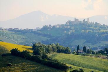 پانسیون Agriturismo Fara