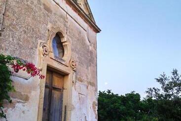 هتل Masseria La Lizza Ospitalità Rurale