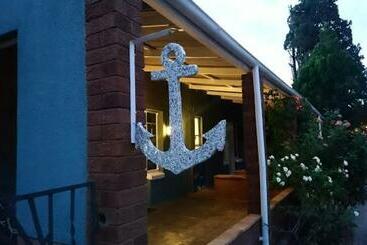 ベッドアンドブレックファースト Anker Guesthouse