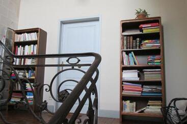 تختخواب و صبحانه Chambre D Hôtes Marchand