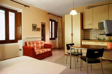 پانسیون Bed And Breakfast L Annunziata