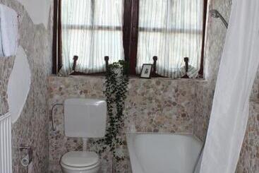 پانسیون Bel Etage