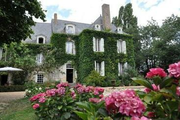 ベッドアンドブレックファースト La Marronniere