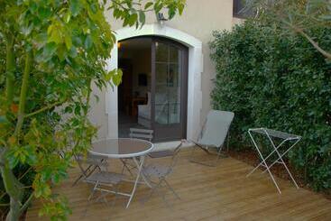 تختخواب و صبحانه La Villa Dupont D Avignon