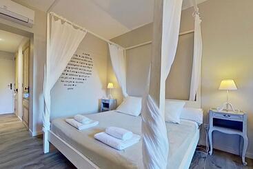 تختخواب و صبحانه La Villa Dupont D Avignon