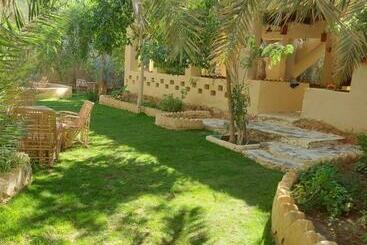 هتل Nour El Waha