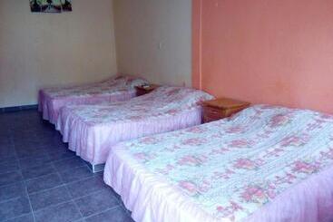 هتل Villas Yoleth