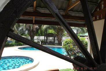 Ryans Resort
