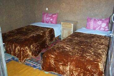 هتل Auberge L Oasis