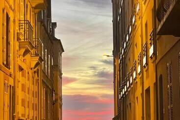Townhouse Trouville   Appart Hotel & Studios