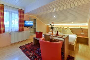 Stockingers Guest House