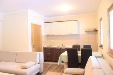 پانسیون Apartments And Rooms Max Well