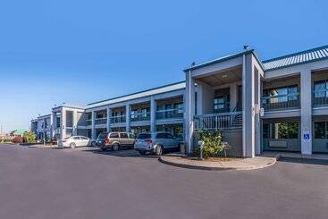 هتل Americas Best Value Inn Phoenix / Ashland