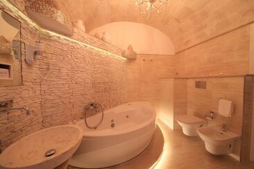 هتل Bellavista Suites