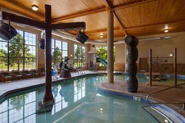 ホテル Best Western Plus Kelly Inn And Suites