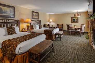 هتل Best Western Plus Kelly Inn And Suites
