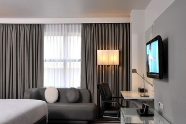 هتل Best Western Sukhumvit 20