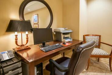 هتل Candlewood Suites Flowood, Ms, An Ihg