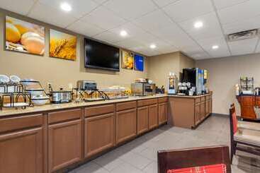 هتل Comfort Inn & Suites Ponca City Near Marland Mansion
