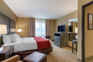 هتل Comfort Inn & Suites Ponca City Near Marland Mansion