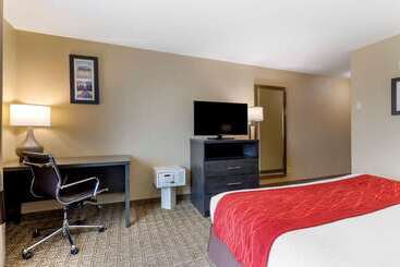 هتل Comfort Inn & Suites Ponca City Near Marland Mansion
