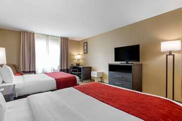 هتل Comfort Inn & Suites Ponca City Near Marland Mansion