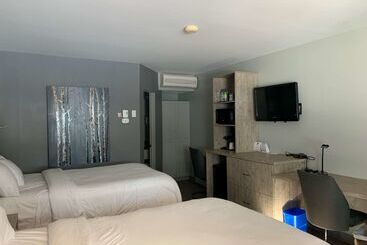 Danny’s Hotel Suites, Surestay Collection By Best Western