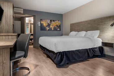 Danny’s Hotel Suites, Surestay Collection By Best Western