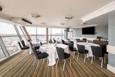 Doubletree By Hilton Hotel Newcastle International Airport