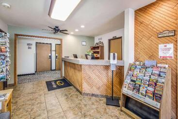 هتل Econo Lodge, Downtown Custer Near Custer State Park And Mt Rushmore