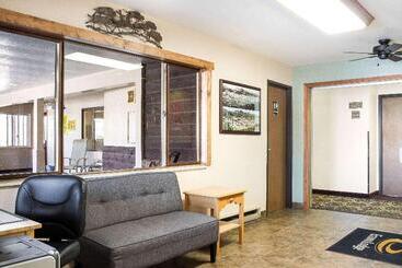 هتل Econo Lodge, Downtown Custer Near Custer State Park And Mt Rushmore